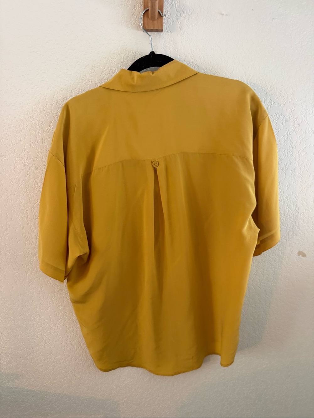 Vintage Ann Taylor Silk Blend Mustard Yellow Blouse - Picture 3 of 3